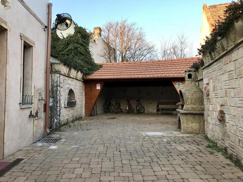 Hotel Centrum Panzio Szentendre Exterior foto